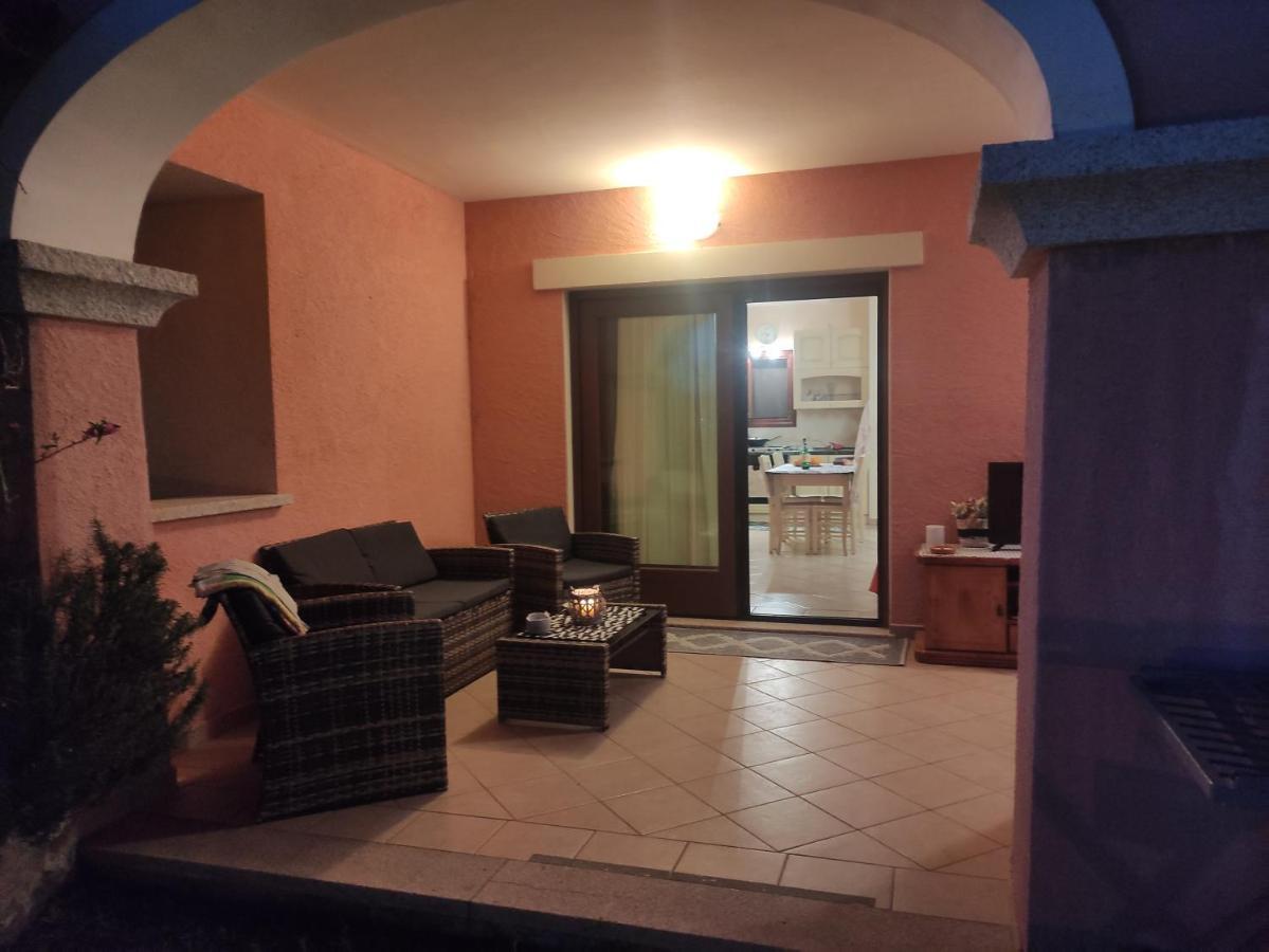 Residence Cala Moresca 15 Golfo Aranci Buitenkant foto