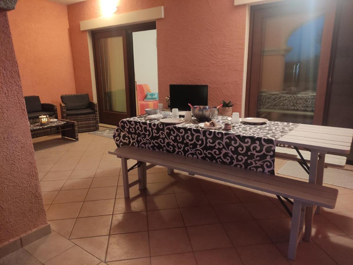 Residence Cala Moresca 15 Golfo Aranci Buitenkant foto